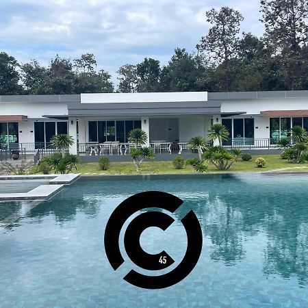Club45 Otel Kham Yai Dış mekan fotoğraf